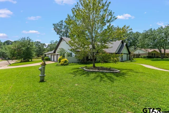 $299,900 | 1205 Dogwood Street, Gilmer, TX 75644