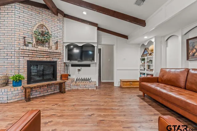 $299,900 | 1205 Dogwood Street, Gilmer, TX 75644