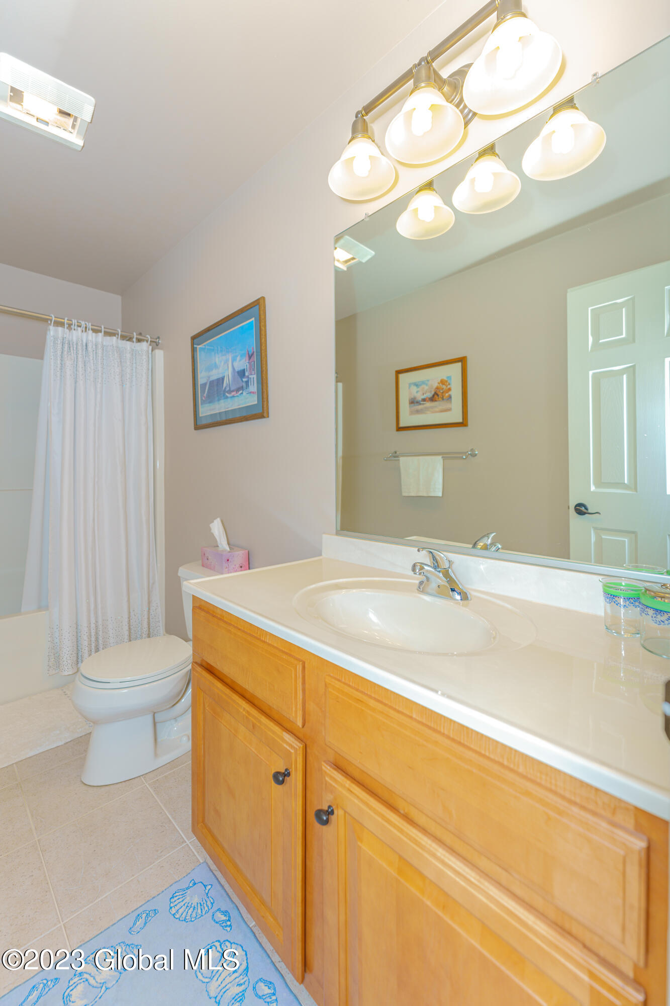 6281 Empire Avenue Guilderland, NY 12303 - Photo 22 of 24 2nd full bathroom empire