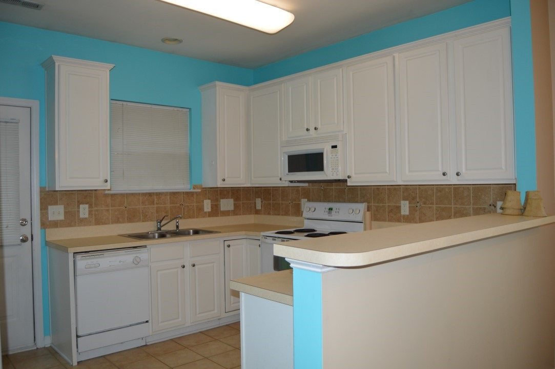 8412 Whisper Ridge Place Raleigh, NC 27613 - Photo 11 of 21 Photo 11