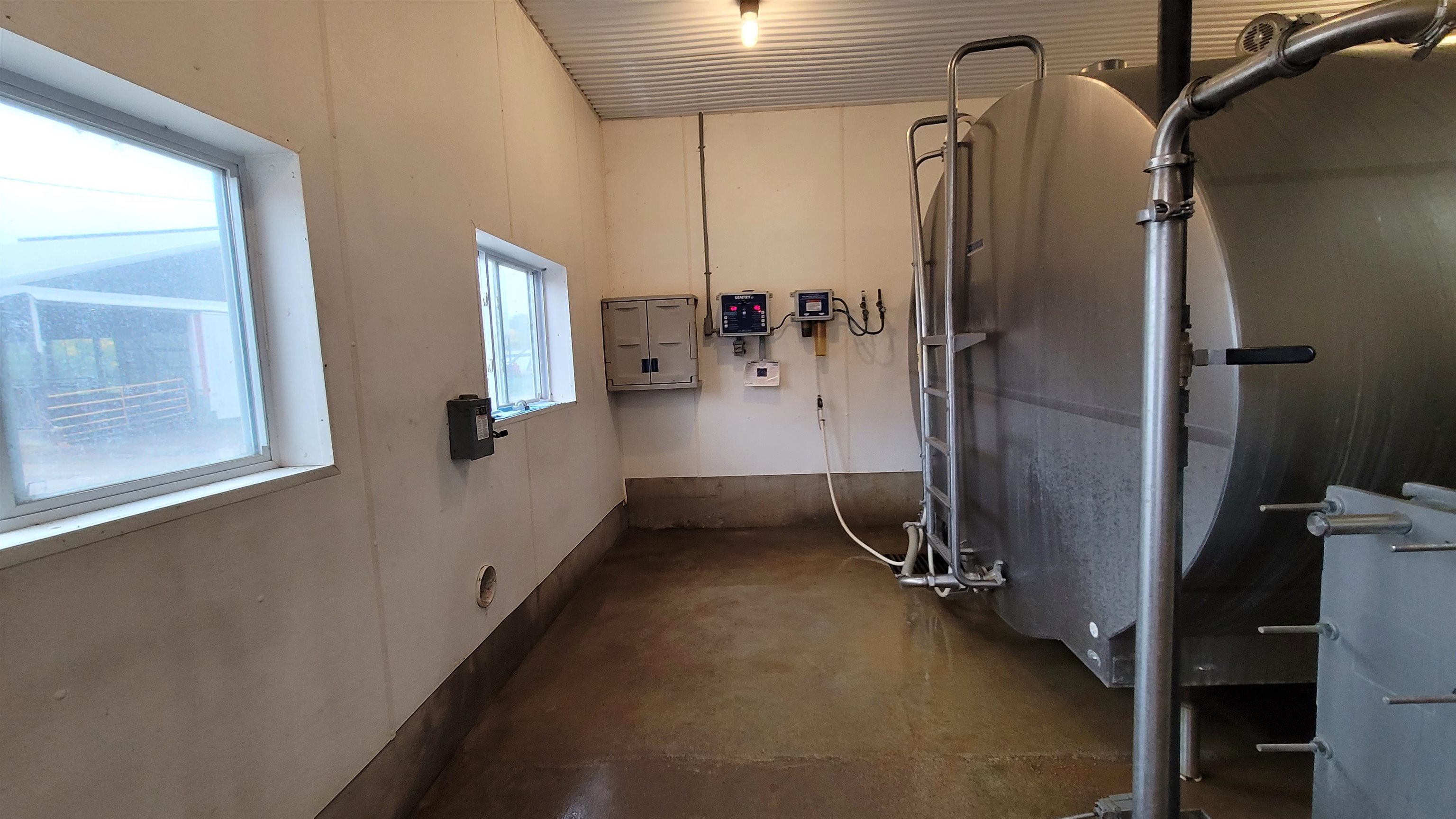 N7471 Buboltz Road New London, WI 54961 - Photo 5 of 29