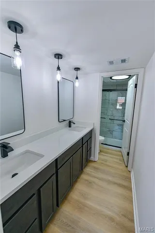 $362,000 | 590 Sarah Lane, Unit 303, St. Louis, MO 63141