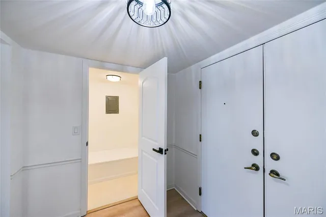 $362,000 | 590 Sarah Lane, Unit 303, St. Louis, MO 63141