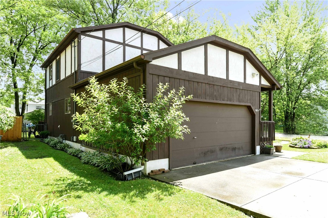 5631 Lear Nagle Road North Ridgeville, OH 44039 - Photo 33 of 34