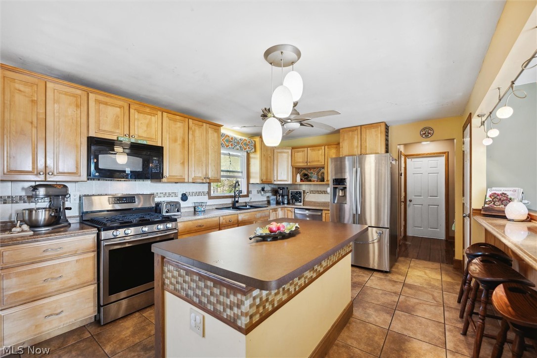 10568 Bell Road Newbury, OH 44065 - Photo 18 of 35