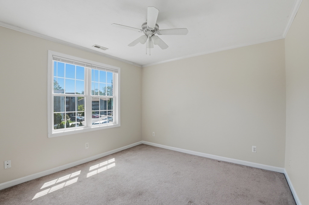 20 Duluth Street Worcester, MA 01604 - Photo 25 of 39