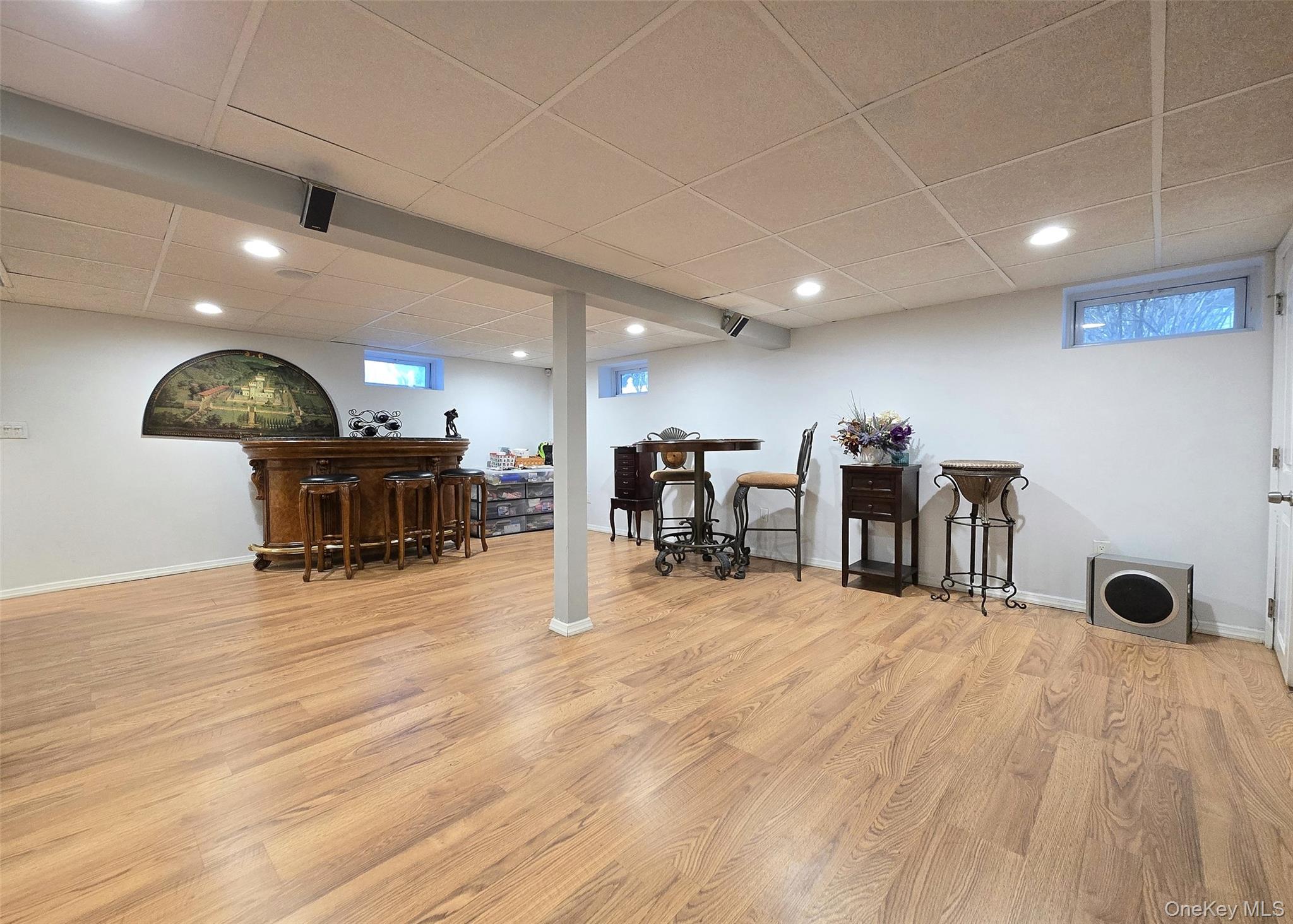 94 Clarendon Road Ronkonkoma, NY 11779 - Photo 21 of 31 a view of a room with gym equipment