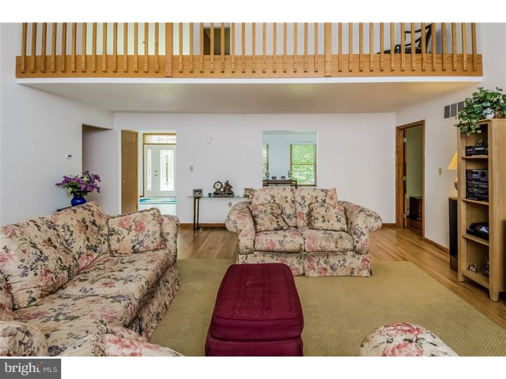 18 Ginger Road Chesterfield, NJ 08515 - Photo 3 of 16