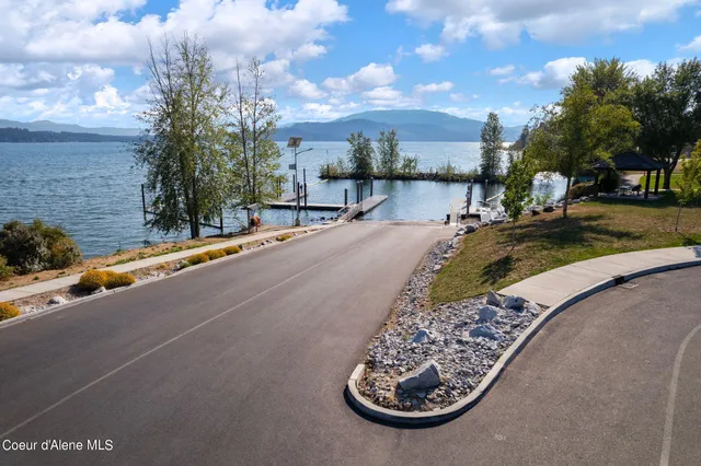$399,000 | 424 South Olive Avenue, Unit 303, Sandpoint, ID 83864
