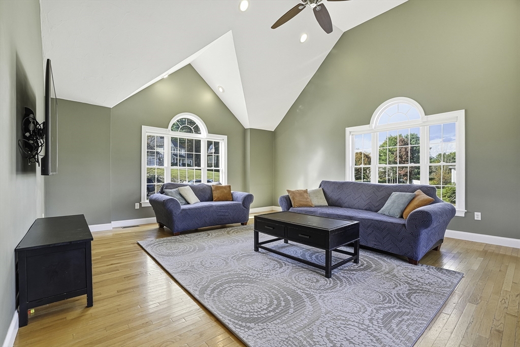 185 Prairie Street Northbridge, MA 01534 - Photo 12 of 42