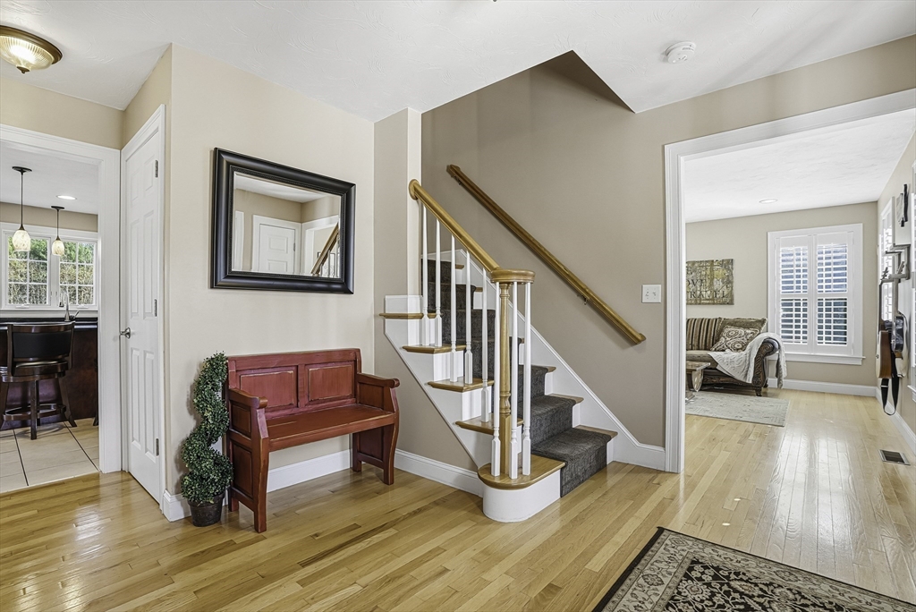 185 Prairie Street Northbridge, MA 01534 - Photo 17 of 42