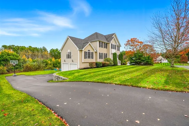a view of backyard of house