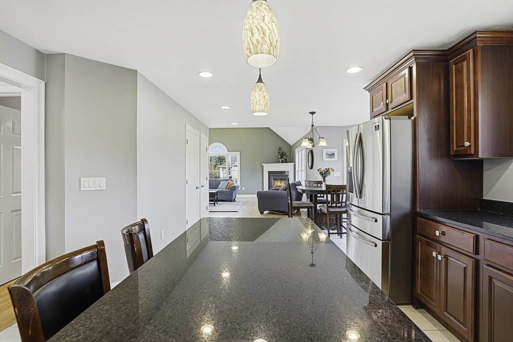 185 Prairie Street Northbridge, MA 01534 - Photo 8 of 42