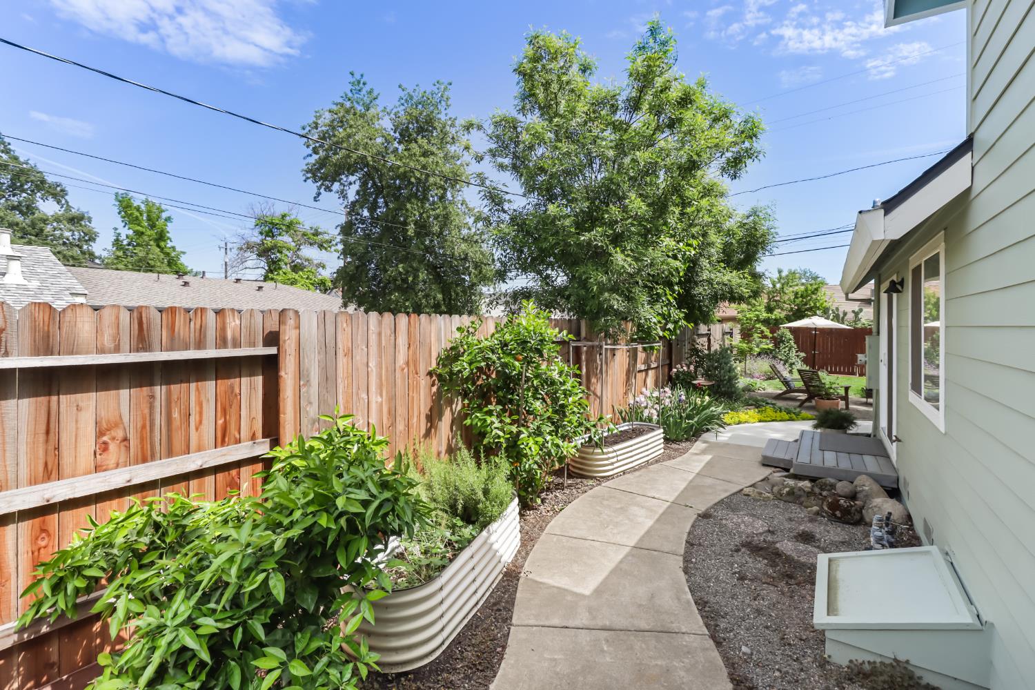 567 I Street Lincoln, CA 95648 - Photo 46 of 53