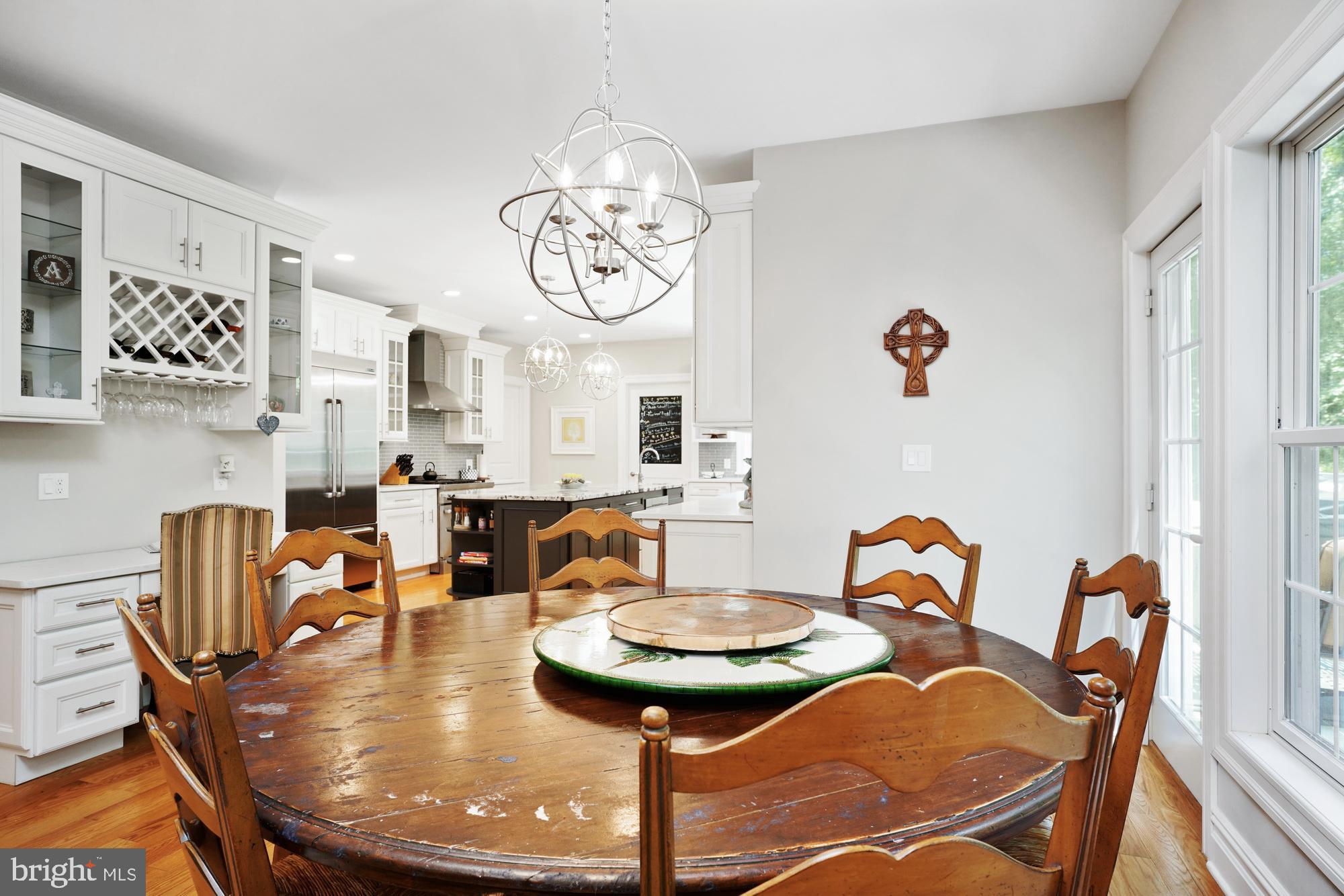 145 Ridgeview Circle Princeton, NJ 08540 - Photo 11 of 41 Breakfast room with French door to patio.