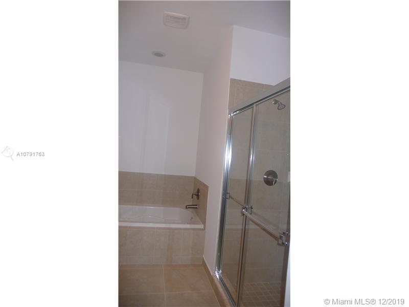 2661 Southwest 118 Road Miramar, FL 33025 - Photo 13 of 21 Gallery Image 13