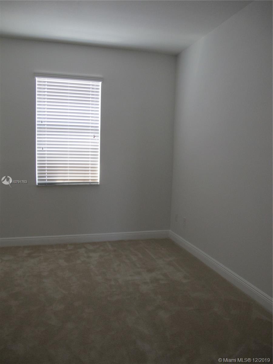2661 Southwest 118 Road Miramar, FL 33025 - Photo 14 of 21 Gallery Image 14