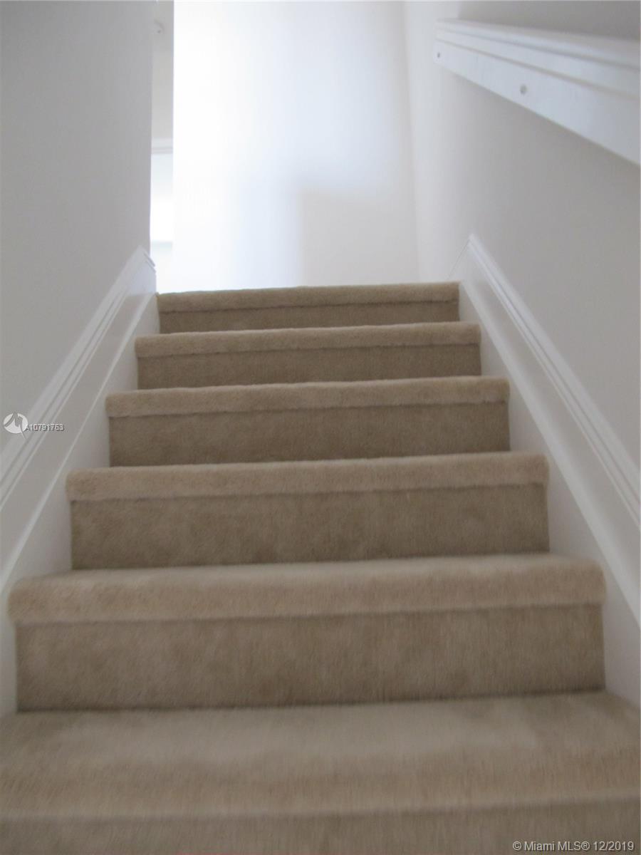 2661 Southwest 118 Road Miramar, FL 33025 - Photo 9 of 21 Gallery Image 9