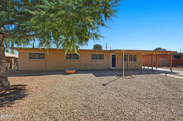 $215,000 | 233 Coronado Lane, Sierra Vista, AZ 85635