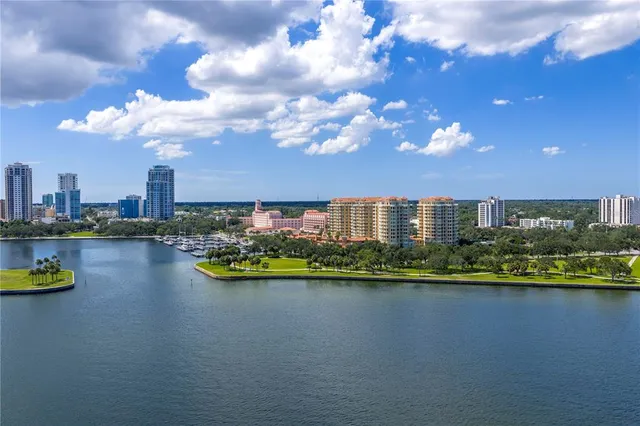 $969,000 | 256 19th Avenue Northeast, St. Petersburg, FL 33704