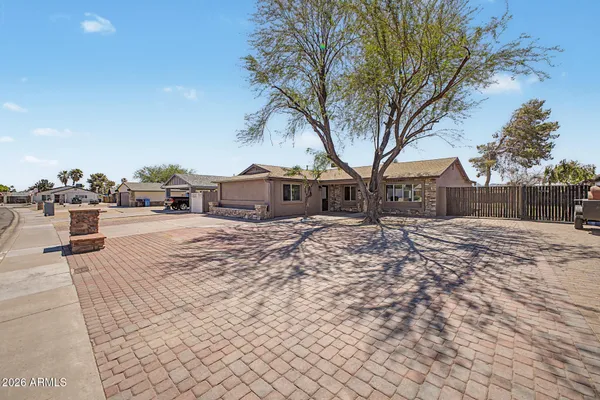 $549,000 | 2601 East Dahlia Drive, Phoenix, AZ 85032