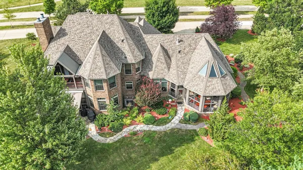 $950,000 | 2505 South Stone Creek Boulevard, Urbana, IL 61802