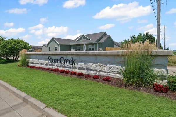 $950,000 | 2505 South Stone Creek Boulevard, Urbana, IL 61802