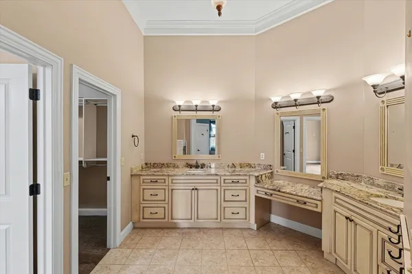 $950,000 | 2505 South Stone Creek Boulevard, Urbana, IL 61802