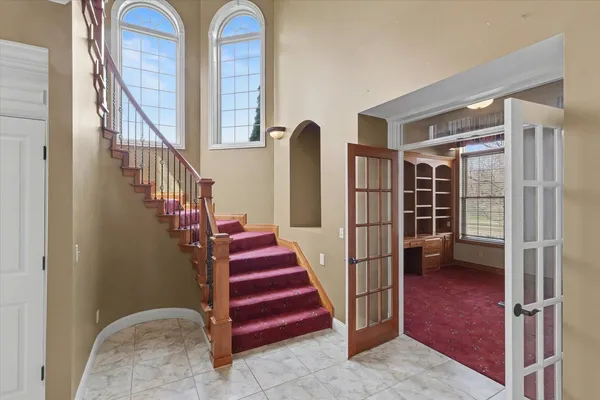 $950,000 | 2505 South Stone Creek Boulevard, Urbana, IL 61802