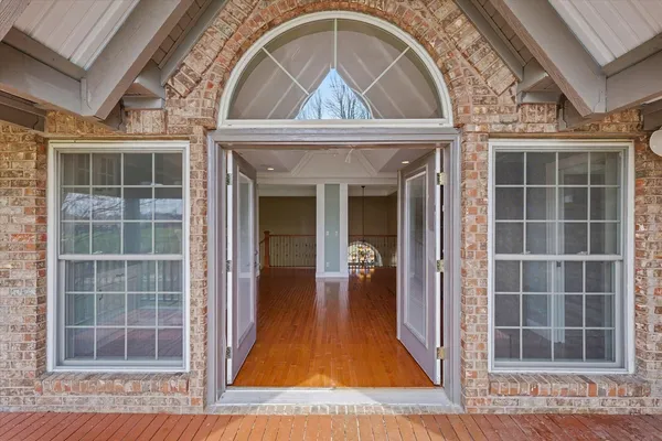 $950,000 | 2505 South Stone Creek Boulevard, Urbana, IL 61802