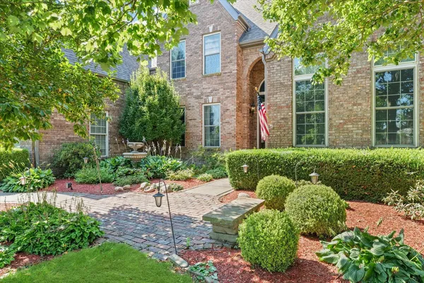 $950,000 | 2505 South Stone Creek Boulevard, Urbana, IL 61802