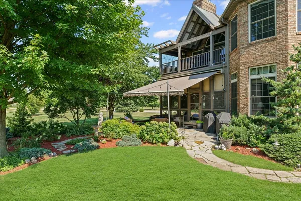 $950,000 | 2505 South Stone Creek Boulevard, Urbana, IL 61802