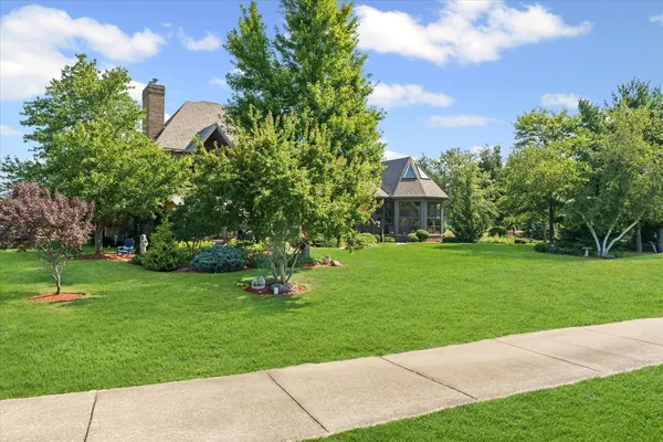 $950,000 | 2505 South Stone Creek Boulevard, Urbana, IL 61802