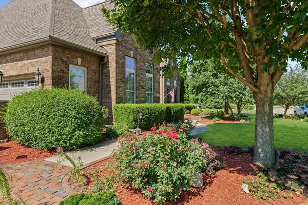 $950,000 | 2505 South Stone Creek Boulevard, Urbana, IL 61802