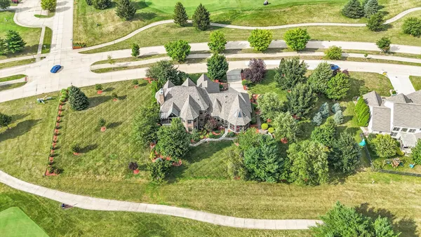 $950,000 | 2505 South Stone Creek Boulevard, Urbana, IL 61802