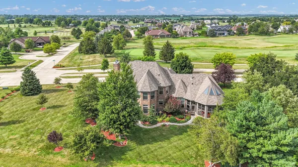 $950,000 | 2505 South Stone Creek Boulevard, Urbana, IL 61802