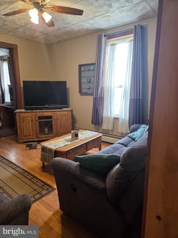 $255,000 | 416 West Market Street, Williamstown, PA 17098