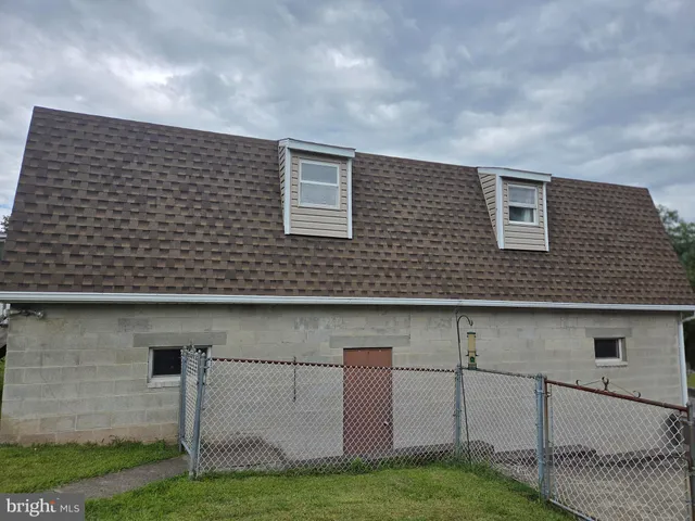 $255,000 | 416 West Market Street, Williamstown, PA 17098