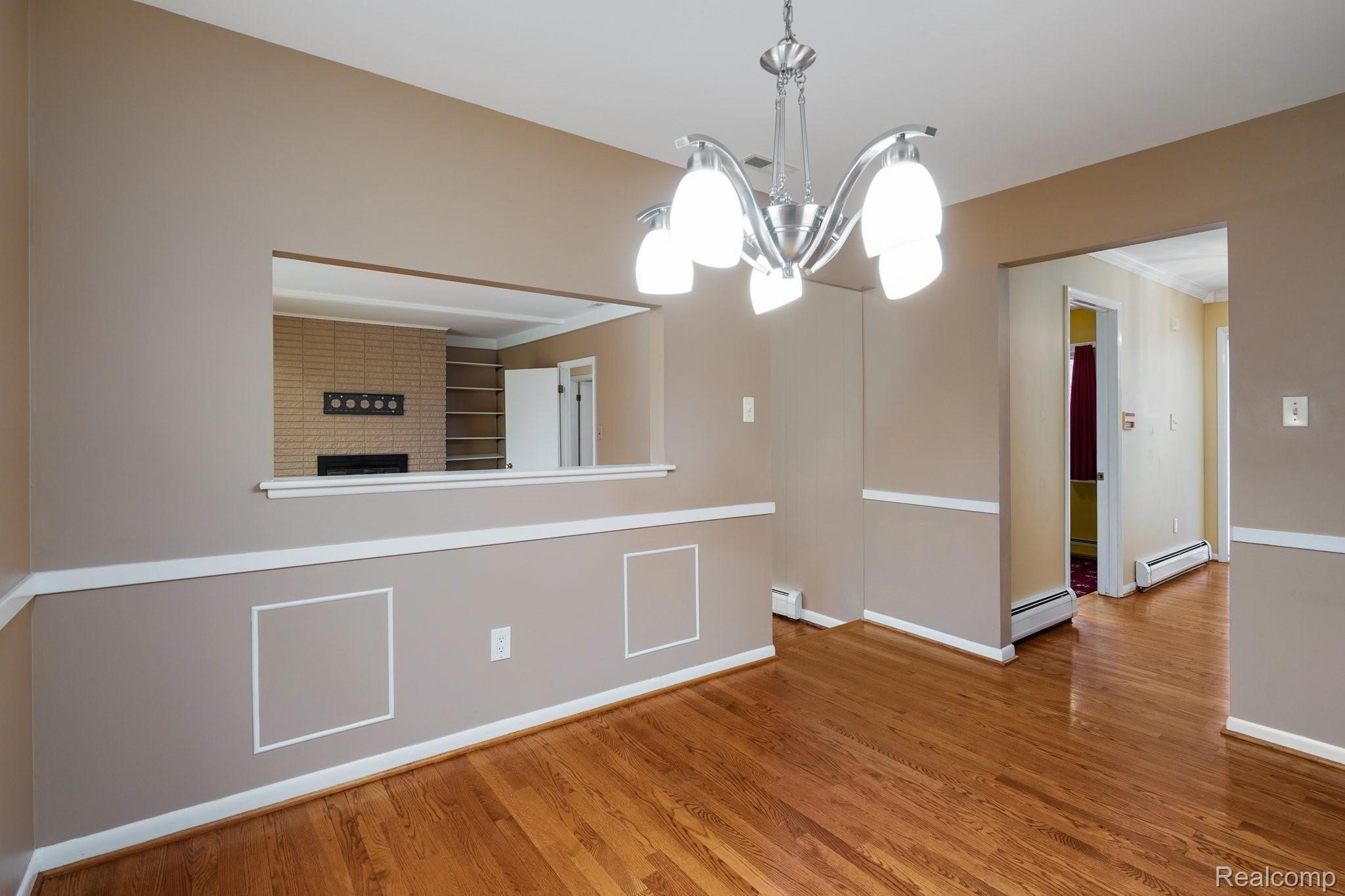 3763 Quarton Road Bloomfield Hills, MI 48302 - Photo 14 of 46 24-web-or-mls-3763 Quarton Bloomfield Twp - 12.jpg