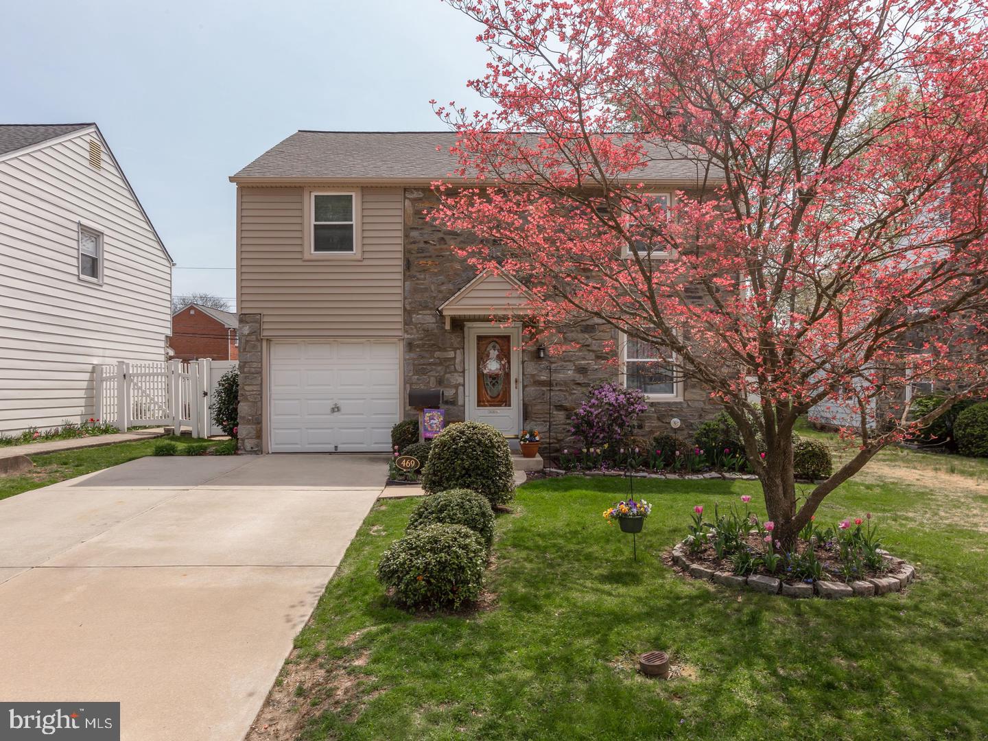 469 Maplewood Road Springfield, PA 19064 - Photo 1 of 20