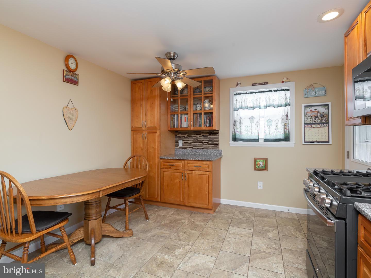 469 Maplewood Road Springfield, PA 19064 - Photo 7 of 20