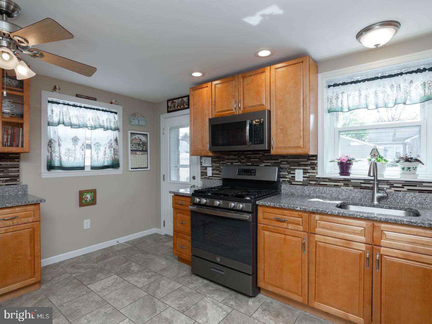 469 Maplewood Road Springfield, PA 19064 - Photo 8 of 20
