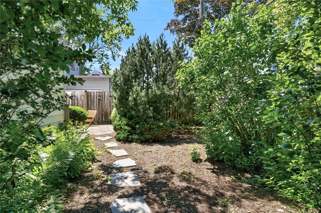 148 Rawlinson Road Irondequoit, NY 14617 - Photo 40 of 50