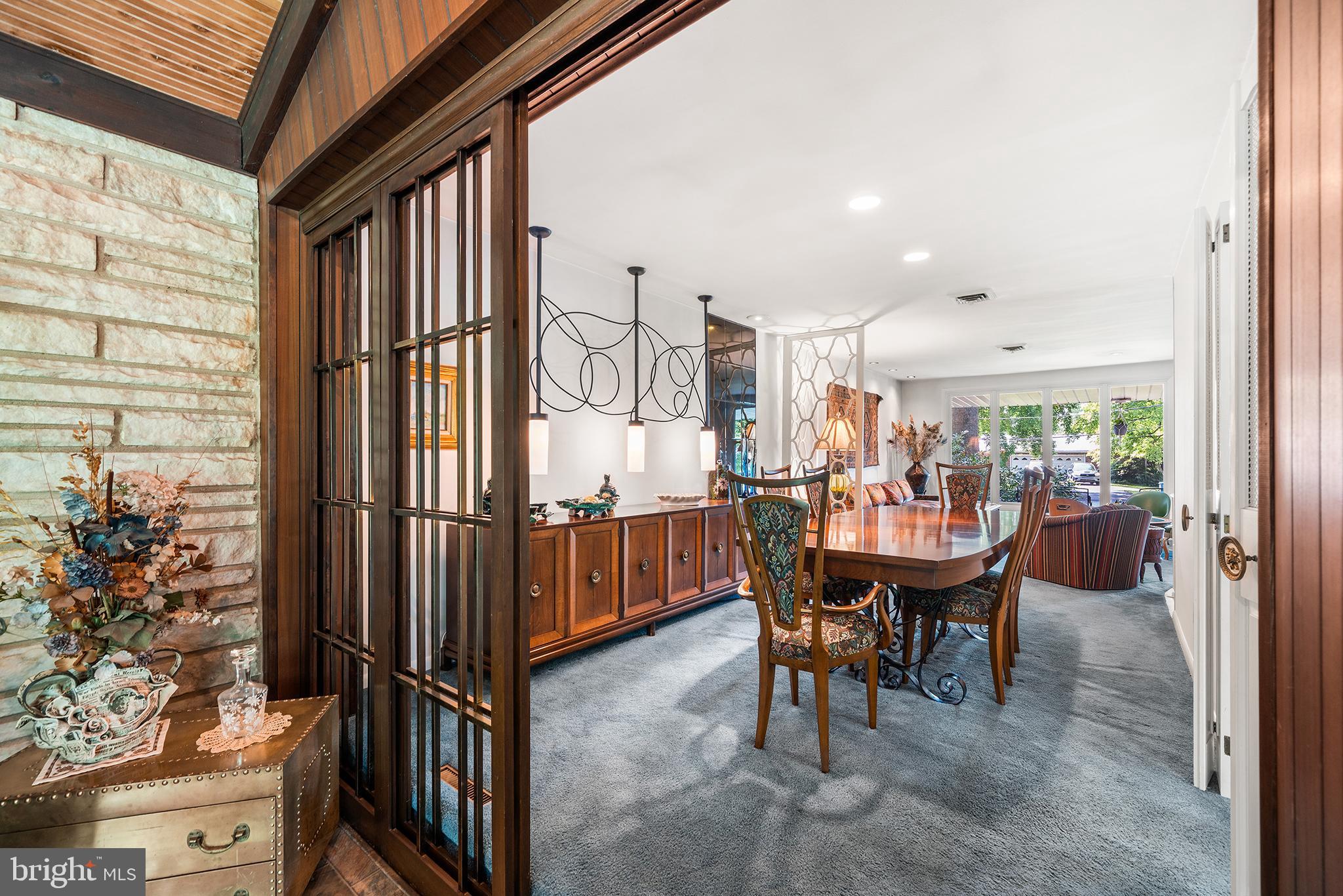403 Meadow Lane Wallingford, PA 19086 - Photo 19 of 38 Dining Room