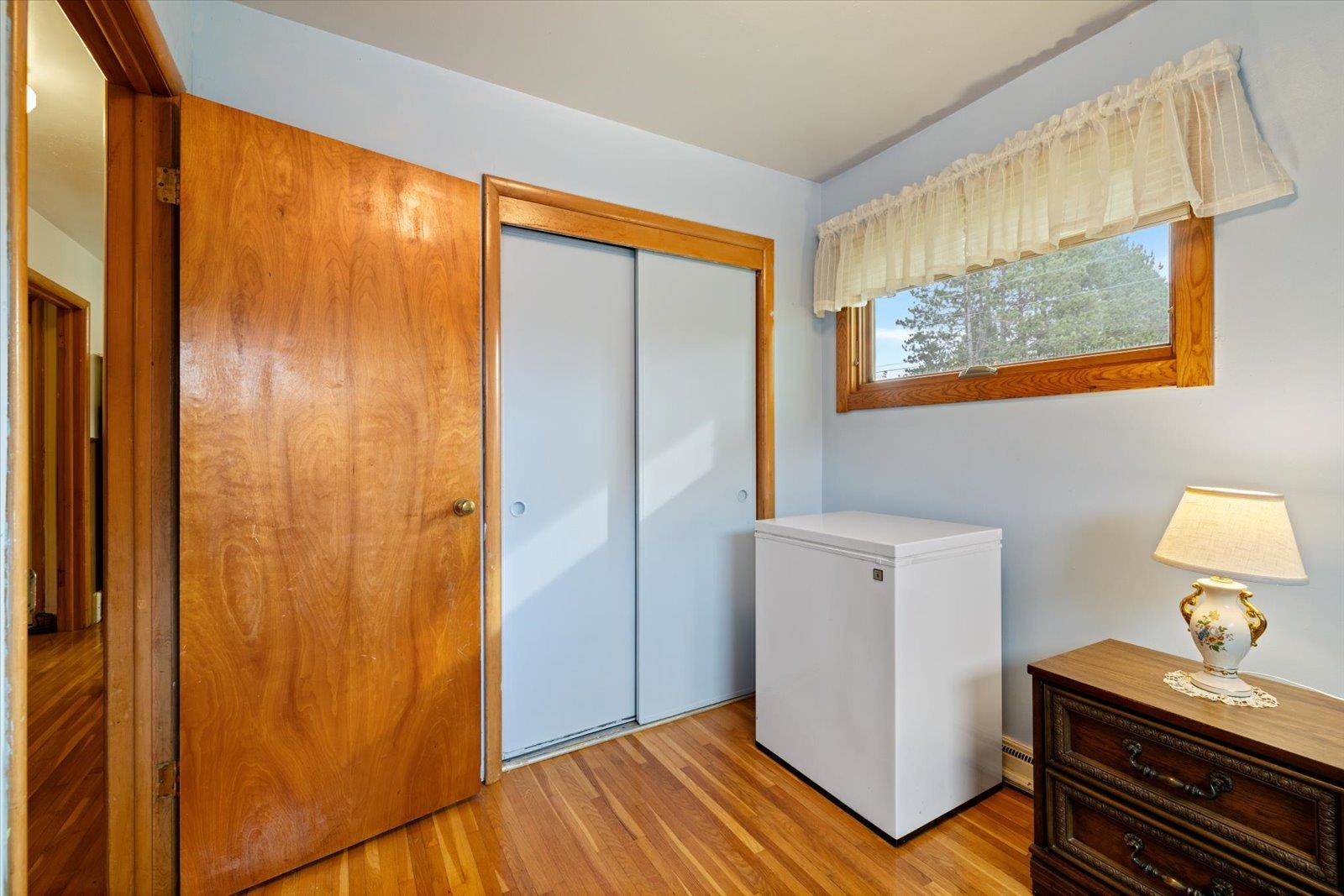 36 East Beacon Hill Road Ely, MN 55731 - Photo 18 of 30 Laundry room featuring light wood-type flooring