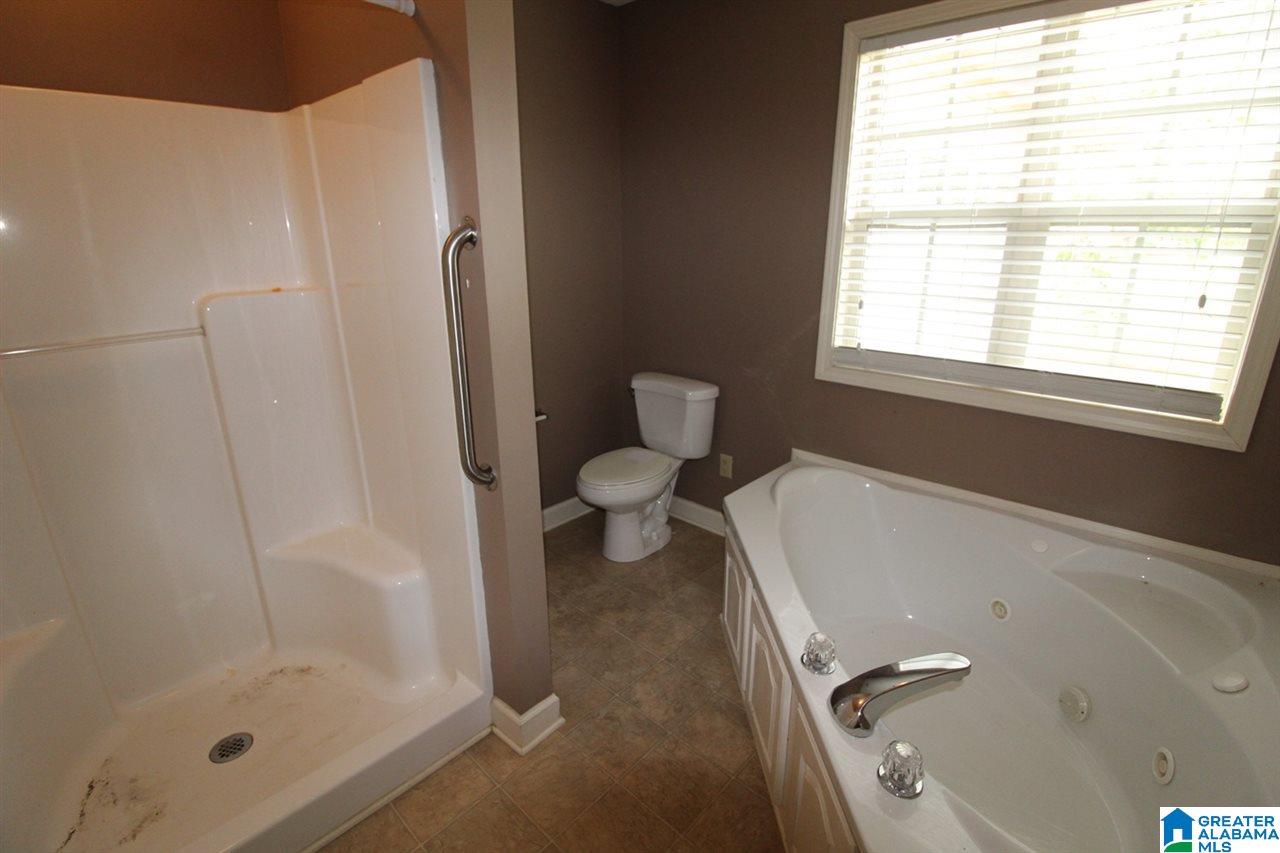915 Ridgeway Drive Oneonta, AL 35121 - Photo 11 of 22 Gallery Image 11
