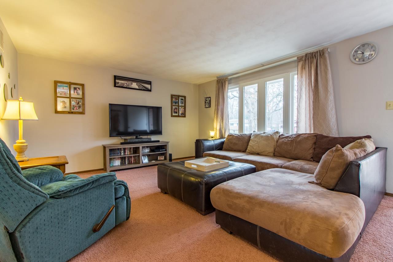 2222 North Lehman Road Peoria, IL 61604 - Photo 13 of 36