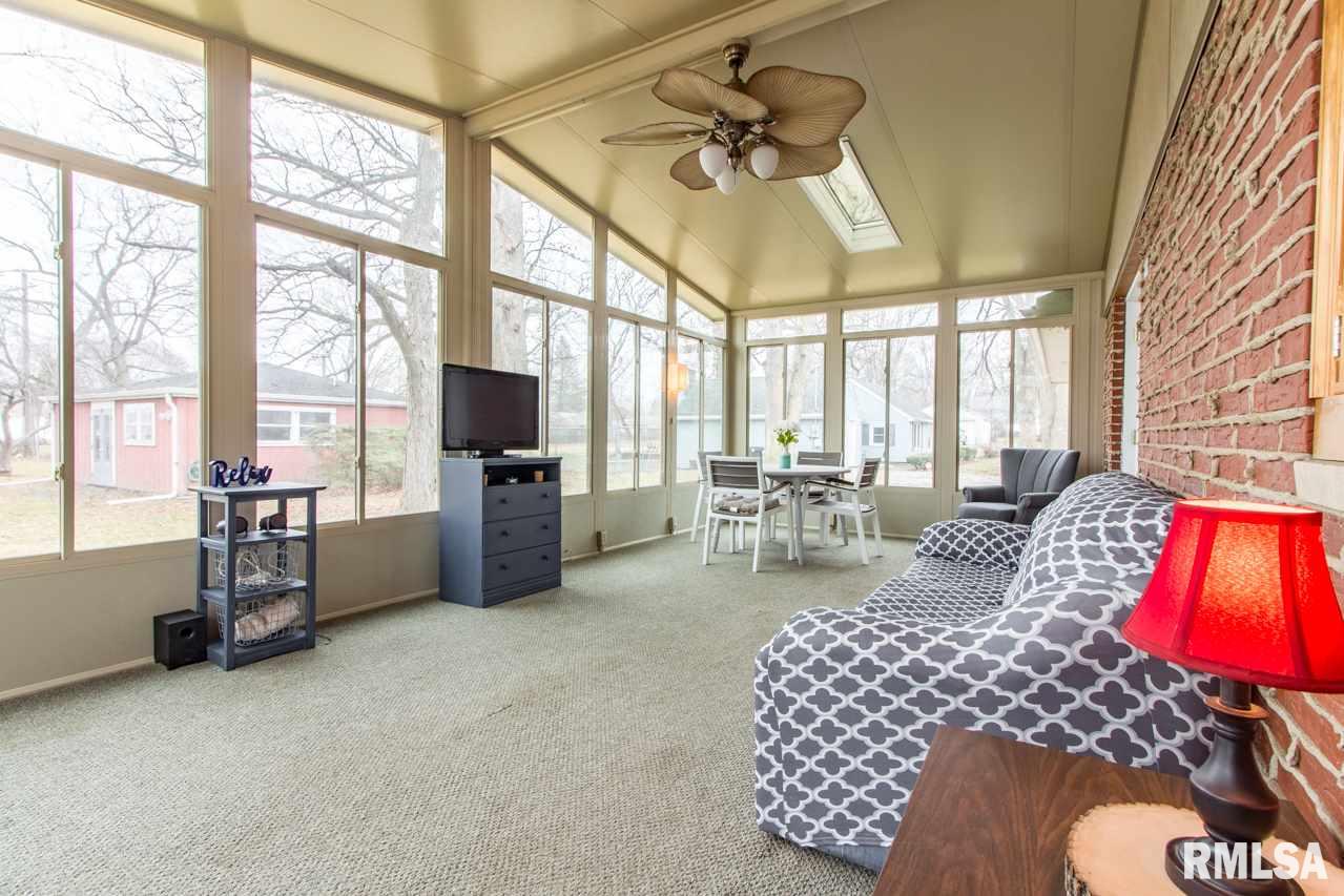 2222 North Lehman Road Peoria, IL 61604 - Photo 14 of 36