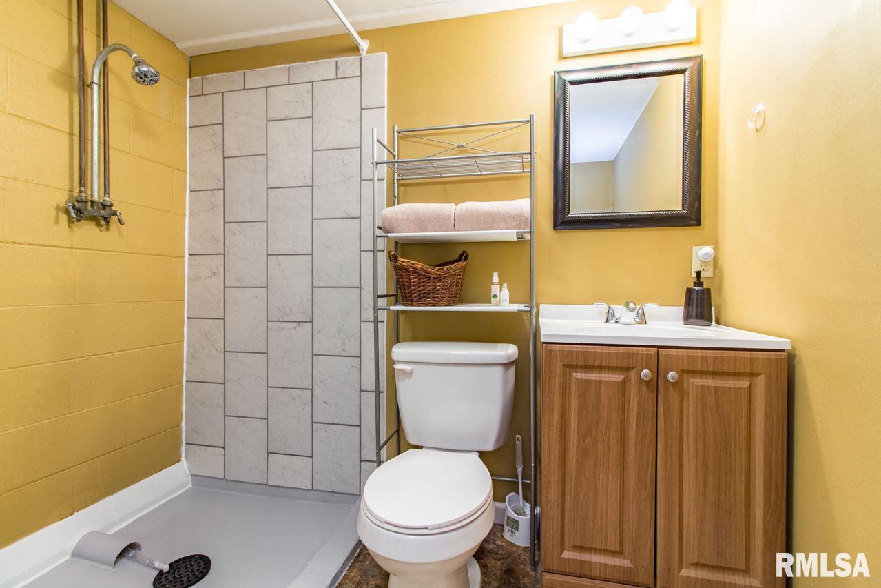 2222 North Lehman Road Peoria, IL 61604 - Photo 29 of 36