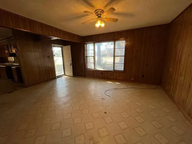 $71,400 | 4411 3rd Street, Alexandria, LA 71302